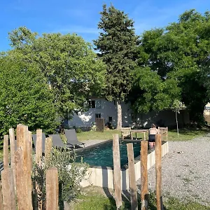 Le Domaine Jean Bed & Breakfast Saint-Saturnin-d'Apt