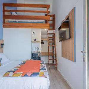 https://hotel-belvedere-cannes-mougins.fr-provencehotel.com