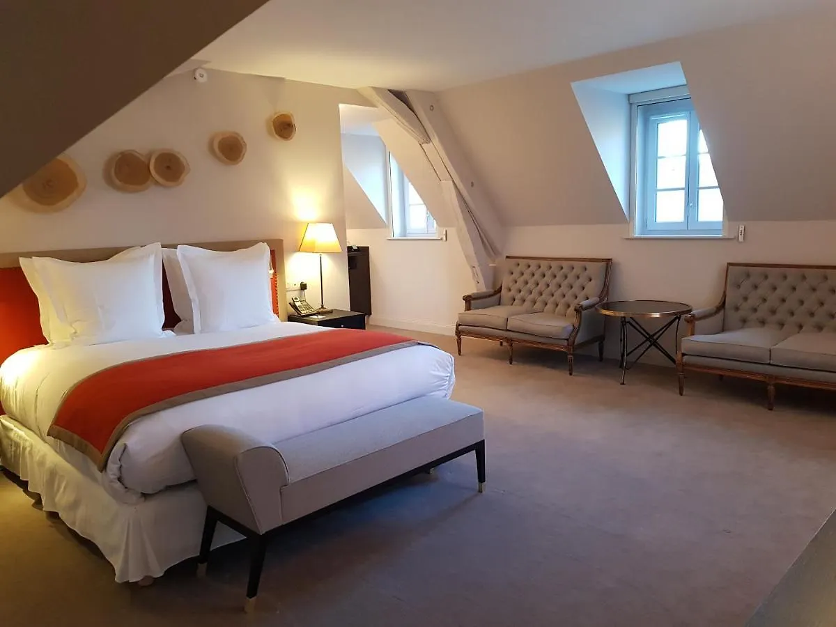 Chateau Saint-Jean, Relais & Chateaux Montluçon Fransa